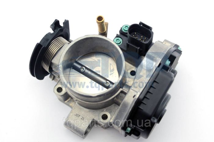 Заслонка дроссельная 037133064B, Volkswagen Passat B4 (94-97) (Фольксваген Пассат Б4)